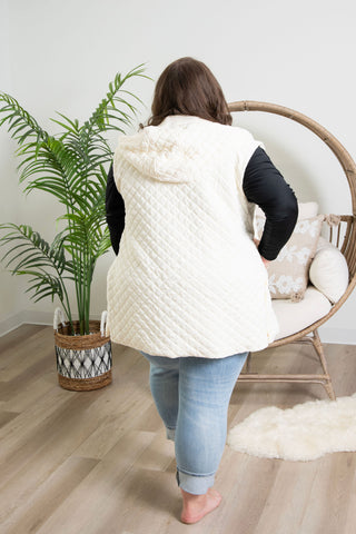 Ashlyn Quilted Vest - Cream